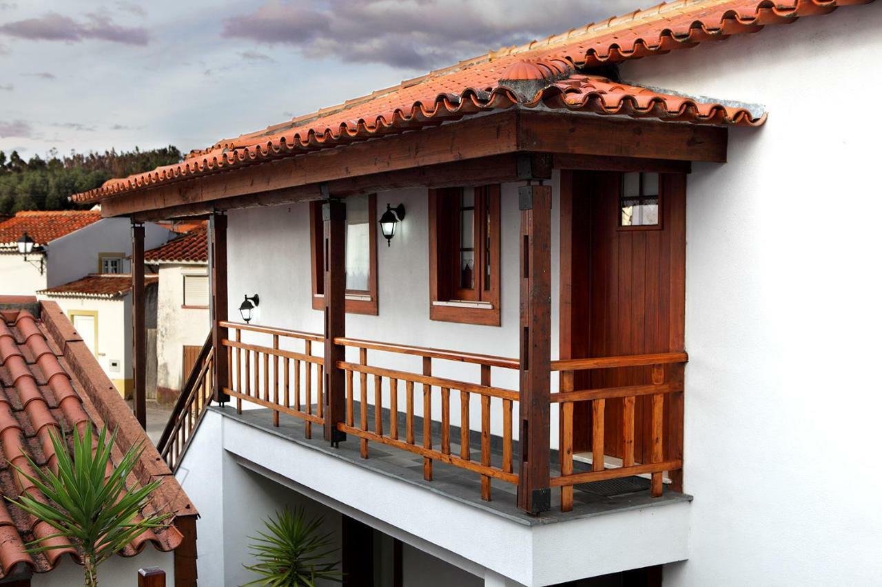 בית הארחה לאוסה 	Casa Da Eira מראה חיצוני תמונה