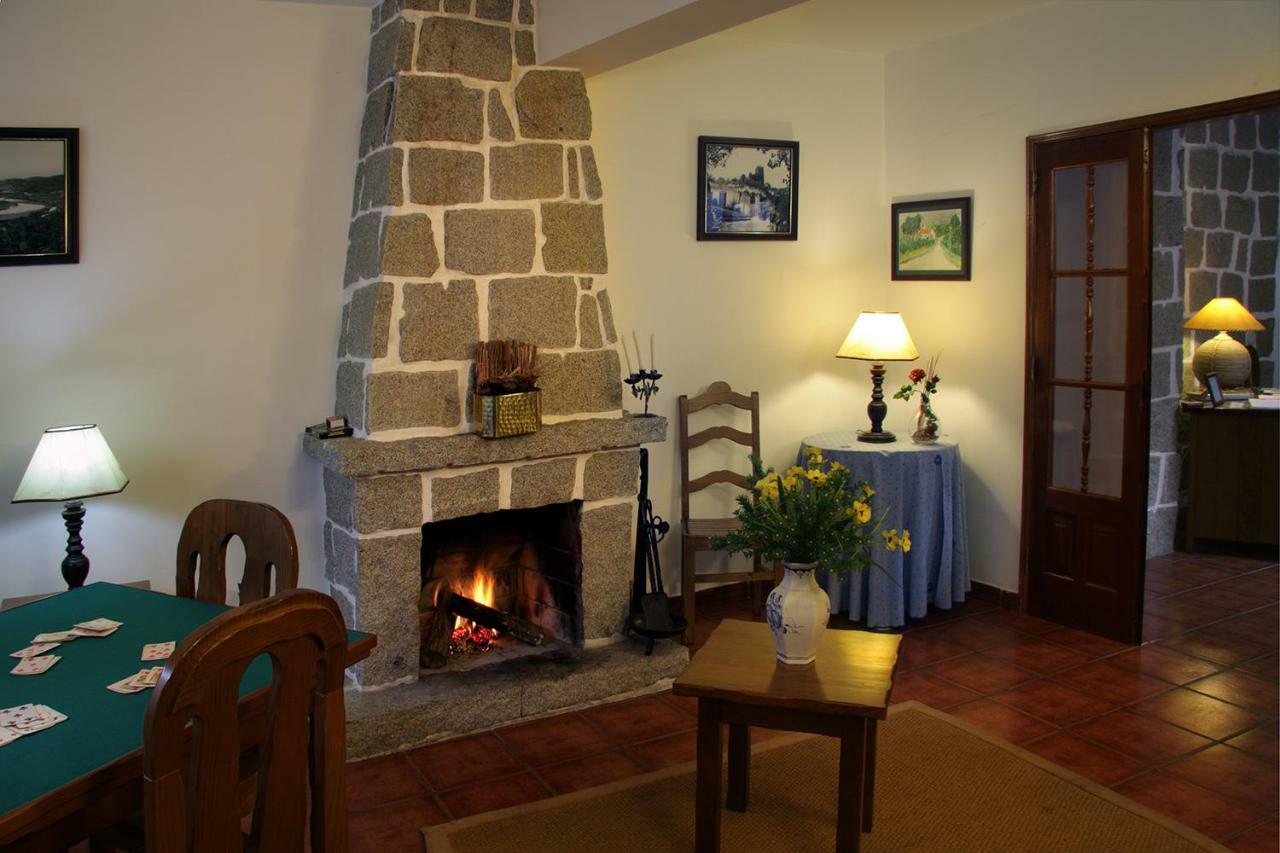 בית הארחה לאוסה 	Casa Da Eira מראה חיצוני תמונה
